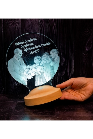 Baş Öğretmen Mustafa Kemal Atatürk ve Öğrenciler, Öğretmene Hediye Atatürk Sözleri Yazılabilen Led Lamba