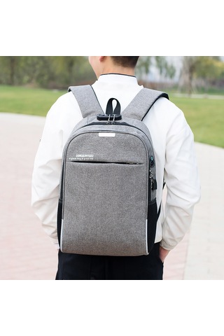 Geeksen 15.6 İnç Poliester İş Çanta, Anahtar Kilitli, Led Yansıtıcı, Usb Ve Kulaklık Girişi, Siyah/koyu Gri Seçenekli Koyu Gri