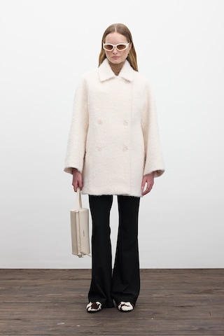 Kruvaze Kapama Kaşe Kaban Ekru Ekru