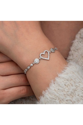 Artsmagazinmücevher Gümüş Zirkon Taşlı Kalpli Kadın Bileklik