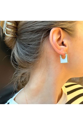 Kare Sedef Taşlı Çelik Küpe