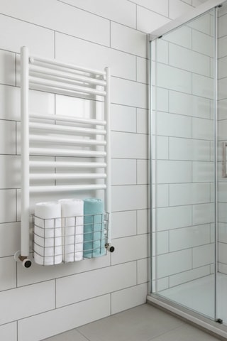 Asılabilir Havlupan Düzenleyici Banyo Havluluk Kurutma Sepeti Tuvalet Kağıdı Organizeri Krom Krom