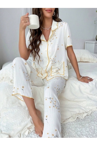 Bella Notte Çiçek Baskılı Cep Detaylı Düğmeli Günlük Pijama Takımı Beyaz