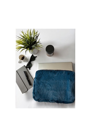 Plush Studıo 13-13.3-14 Inch Peluş Macbook, Laptop Çantası, Lacivert Toscase Askısız 36x26cm Lacivert Lacivert