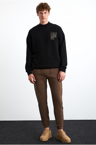 Chasey Erkek Organik Pamuklu Dik Yaka Içi Polarlı Baskılı Siyah Sweatshirt