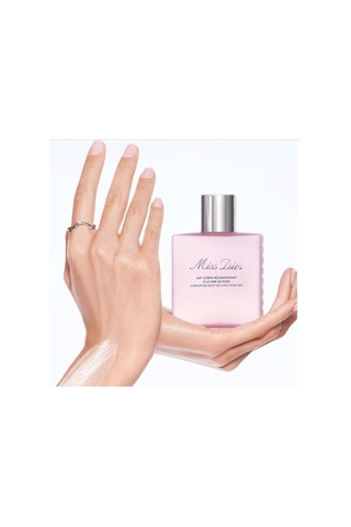 Dior Miss Dior Comforting Body Milk With Rose Wax Hydrating Body Milk 175 Ml