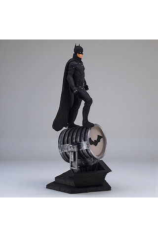 Batman - Kara Şövalye Figür 30 Cm