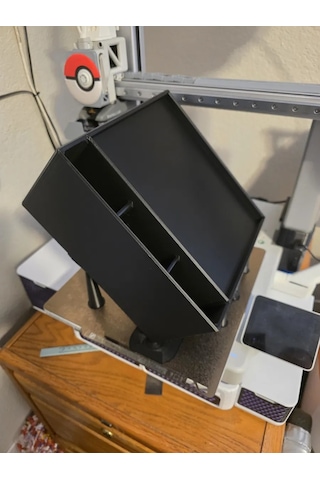 Buradabulabilirsin 3d Baskı Koltuk Kolçağı Organizeri Üç Kumandalık Kolçak Tepsisi İçecek Tutucu Kanepe Yan Sehpası Siyah Bbz