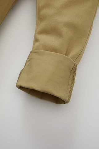 DeFacto Erkek Bebek Duble Düz Paça Cepli Bağcıklı Beli Lastikli Gabardin Pantolon D3358A524WNKH497 Haki