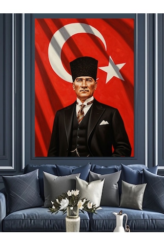 Ahşap Tablo Bayrak Önünde Atatürk Resmi