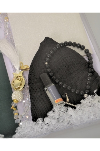 Dini Nikah Seti Kurdeleli Özel Kutu Dini Nikah Defteri, Kadife Yasin, Gelin Başörtüsü, Kristal Tesbih, Gül Suyu, Takke, Esans