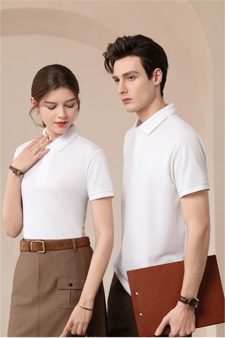 New Performance Premium Polo T-shirt %53,8 Polyester %37,2 Pamuk %2,5 Spandex %2,0 Asetat %1,7 Bakır Amonyak %1,5 Dut İpeği %1,3 Keten Beyaz