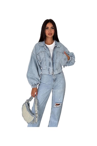 Kadın Açık Mavi Kısa Denim Ceket Elastik Manşetli Crop Model Mavi