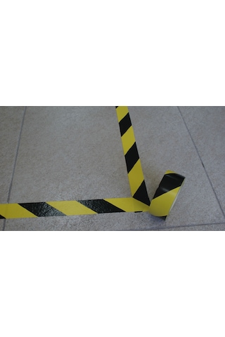 SARI SİYAH YER İŞARETLEME BANDI 5CM X 25 METRE