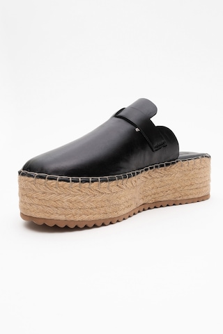 Luvishoes Novas Siyah Cilt Hakiki Deri Burnu Kapalı Hasır Dolgu Taban Terlik Siyah