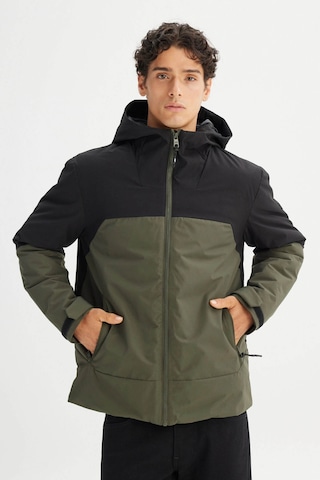 Lee Kapüşonlu Relaxed Haki Erkek Mont L2520257801 Haki