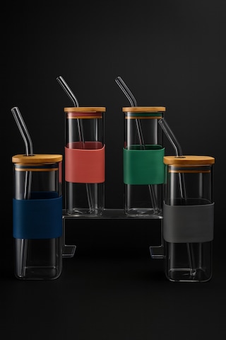 4'lü Kare Borosilikat Cam Bardak Seti Bambu Kapaklı Renkli Silikon Bantlı Pipetli 400 Ml Çok Renkli
