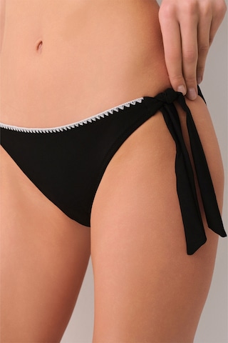 Suwen Lisa Bağcıklı Kroşetalı Bikini Alt Sb25510012012 Siyah