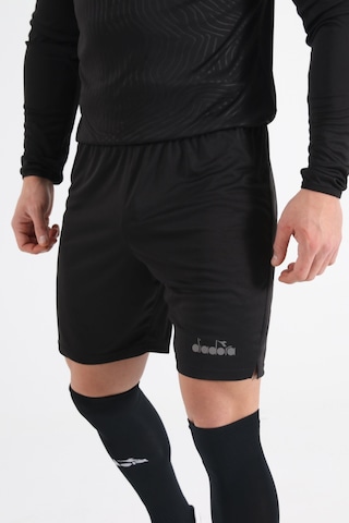 Diadora Elite Futbol Kaleci Forma Şortu Siyah