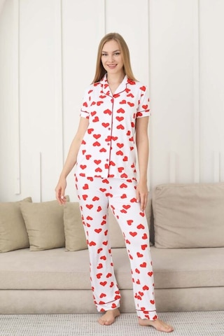 Monox Kadın Önden Düğmeli Kısa Kol Likralı Kalp Baskılı Pijama Takımı Beyaz