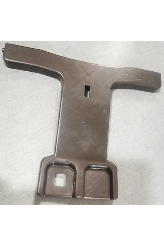 Lemestar Mercedes Benz W204 2008-2014 C250/c300/c350 Ön Tampon Grili Braketi - Plastik Siyah Direk Değiştirme Parçası