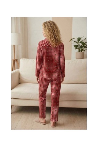 Pijamoni Kadın Süet Kumaş Önü Düğmeli Uzun Kollu Pijama Takımı Kırmızı Kareli Desenli
