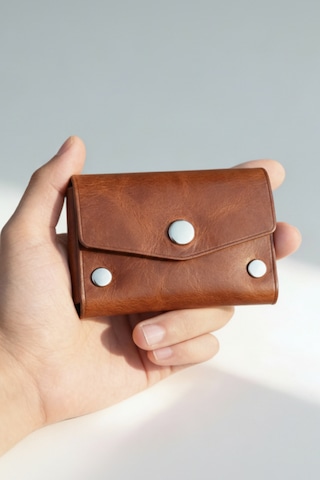 Luvo %100 Gerçek Deri El Yapımı Kadife Dokulu Kartlık Premium Minimalist Kompakt Tasarım Açık Kahverengi - Taba