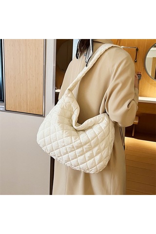 Bulut Pileler Büyük Çanta Kadın Rahat Hafif Büyük Kapasiteli Börek Çanta Crossbody Çanta Koltukaltı Tote Çanta