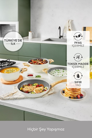 Karaca X Refika Birgül Swiss Crystal 15 Parça Çeyiz Seti