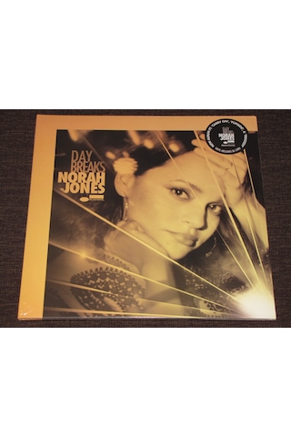 Norah Jones - Day Breaks - 33 LP Albüm ! Ambalajlı