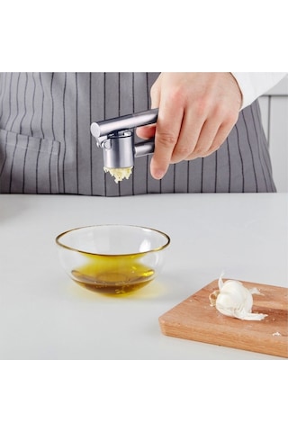 Paslanmaz Çelik Sarımsak Ezici Koncıs Sarımsak Ezici 16 Cm