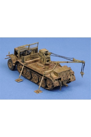 Trumpeter 07251 1/72 Ölçek, Yarı Paletli Döner Vinç 6t ,18t Sd.kfz.9/1 , Plastik Model Kiti-55669