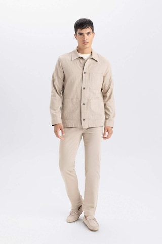 DeFacto Regular Fit Polo Yaka Pamuklu Cepli Gömlek B4131AX24SPBG773