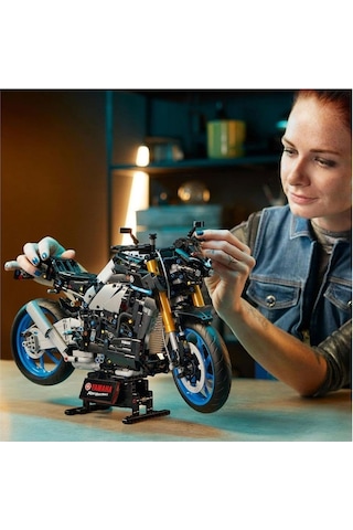 LEGO® Technic 42159 Yamaha Mt 10 Sp 1478 Parça