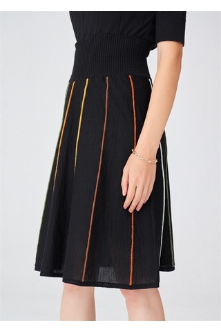 Peraluna Çizgili Yüksek Bel Bol Kesim Diz Altı Kadın Triko Etek S Siyah