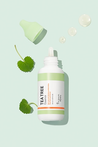 Missha A'pieu The Pure Tea Tree Yağlanma ve Sivilcelenme Eğilimli Ciltler İçin Nemlendirici Esans 50 ML