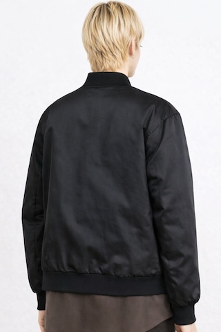 Nike Destroyer Woven Syntehic Fill Oversize Womens Jacket Sentetik Dolgulu Oversize Çıtçıtlı Kadın Ceket Siyah Siyah