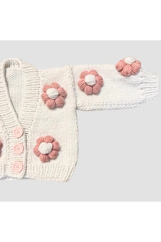 Uretti - Gülnur 2184 - El Örgüsü Gül Kurusu Çiçekli Kız Çocuk Hırka 4 Yaş - Beyaz Beyaz