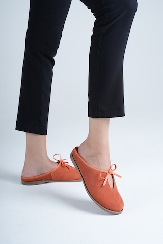 Analin Shoes Kadın Hakiki Deri Fiyonk Detaylı Düz Terlik Turuncu