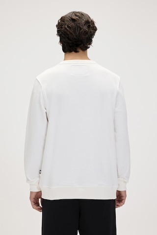 Bad Bear Panther Crewneck Off White Erkek Beyaz Bisiklet Yaka Sweatshirt 001