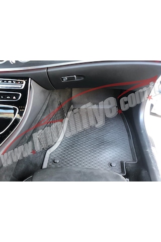 Mercedes E Serisi Havuzlu Paspası Çivili Yumuşak Ağır Kalın W213