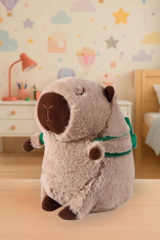 Sevimli Kapibara Kaplumbağa Oturan Sırt Çantalı Peluş Oyuncak 33cm Çok Renkli