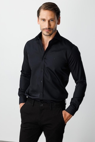Igs Siyah Slim Fit Dar Kalıp Klasik Yaka Düz Uzun Kollu Cepsiz %100 Pamuk Gömlek-20003 Siyah