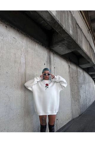 Etiler Collection Oversize Üç İplik Bisiklet Yaka Baskılı Sweatshirt - Beyaz