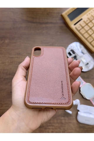 Apple iPhone Xs Max Uyumlu Premium Deri Dokulu Darbelere Karşı Dayanıklı Nazal Silikon Kılıf Kahverengi