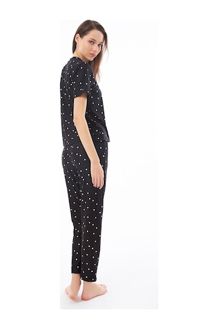 Premium Kadın Pijama Takımı Siyah Kalp Desenli Yumuşak Dokulu Kısa Kollu Bisiklet Yaka Siyah