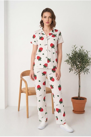 Oreiro Kadın Çilek Desenli Düğmeli Pijama Takımı - Kısa Kollu Pamuklu Yazlık Ev Giyimi Seti Beyaz - Kırmızı