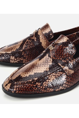 Hotiç Kadın Deri Kahverengi Yılan Baskılı Klasik Loafer