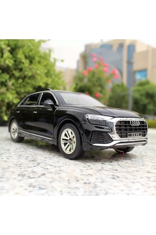 Scowetto Audi Q8 Suv Tarzı Araba 1:24 Diecast Metal Model Araba Koleksiyon Araba Sesli Işıklı Audi Jip Araba