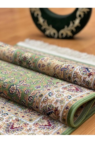 Mihrâb-ı Gülzâr Motifli 60x120 Cm İpek Seccade Yeşil